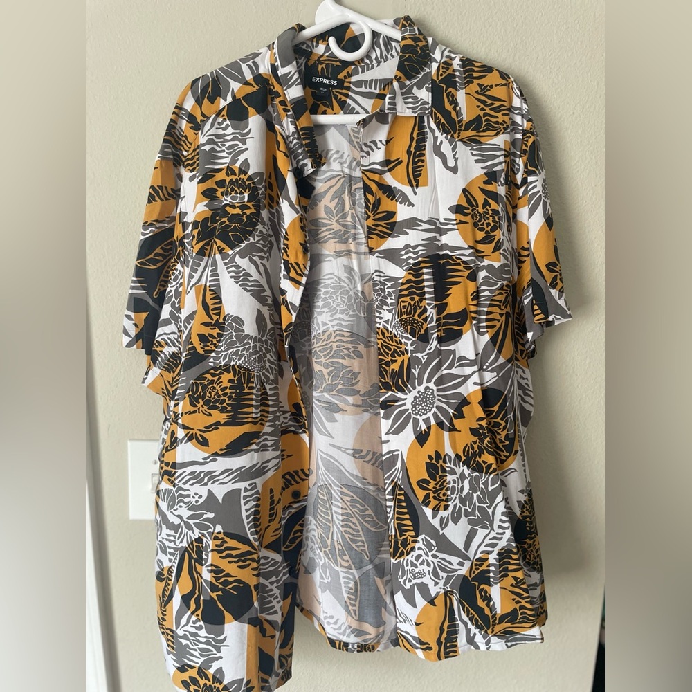 Express Men's Tropical Print Shirt - Black, Gray, and Orange